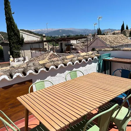 Cosy House, Sunny Terrace, Amazing Views & Outdoor Bathtub!