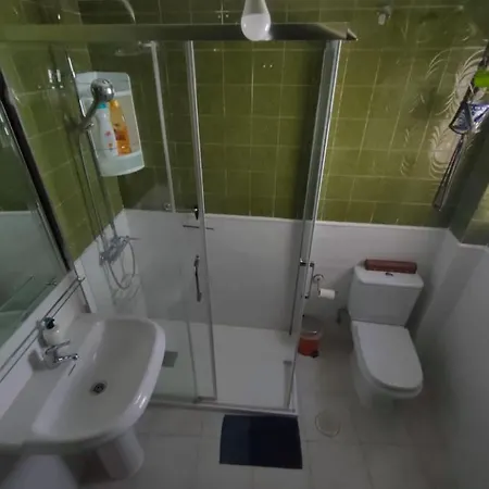 Cosy House, Sunny Terrace, Amazing Views & Outdoor Bathtub! Holiday home