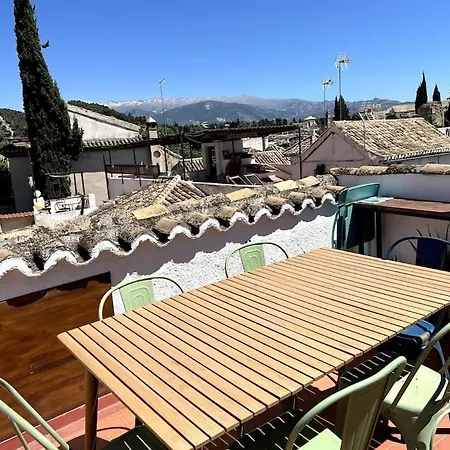 Cosy House, Sunny Terrace, Amazing Views & Outdoor Bathtub! Holiday home
