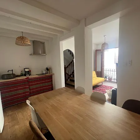 Cosy House, Sunny Terrace, Amazing Views & Outdoor Bathtub! *