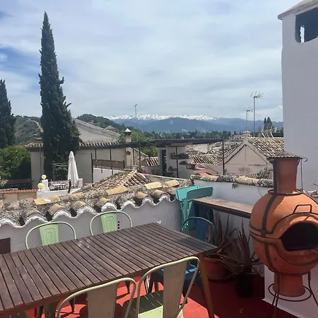 Cosy House, Sunny Terrace, Amazing Views & Outdoor Bathtub! Holiday home Granada